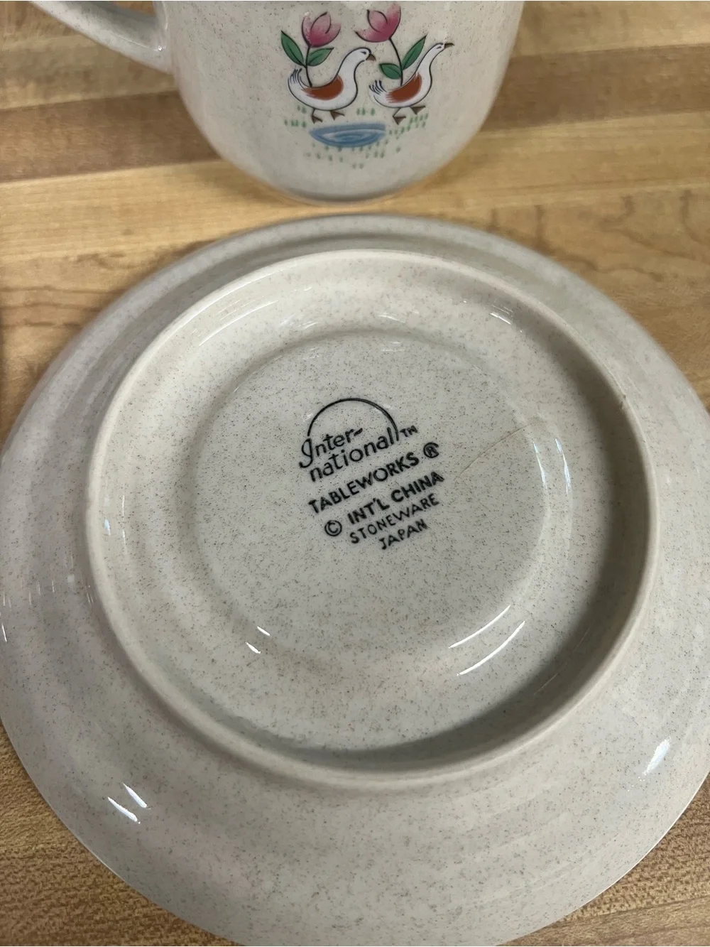 International Tableworks Stoneware Vintage Heartland
